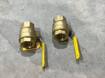 ( 2 Pack ) Milwaukee Valve  1-1/2" Full Port NPT LF Brass Ball Valve 600 WOG - Image 1 of 4
