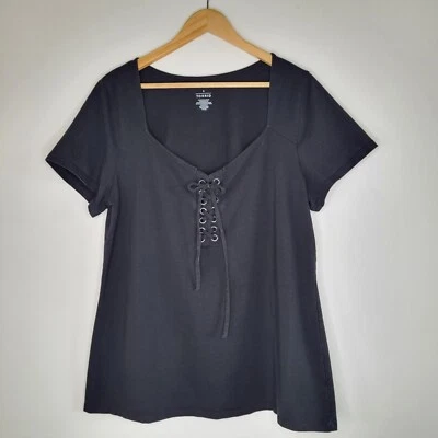 TORRID 黑色 Foxy 系带短袖上衣,尺寸 3X 弹性 — 第 1/4 张图片