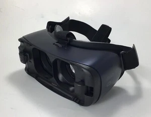 Samsung Gear VR Oculus Virtual Reality Headset SM-R323 Blue / Black - Picture 1 of 6