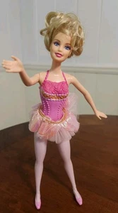 Moda Fiebre Bailarina Barbie Muñeca Posable Soportes Propio Flexible Pies Rosa Conjunto  - Imagen 1 de 20