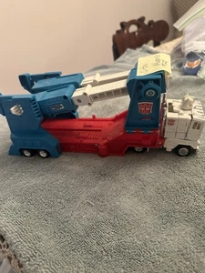 Vintage Transformers Ultra Magness G1 With Accessories - Picture 1 of 14