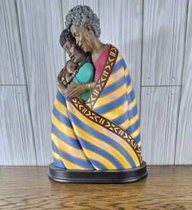 Figura afroamericana Keith Mallett LENOX ABRAZO DEL AMOR 8 1/2" de alto - Imagen 1 de 7