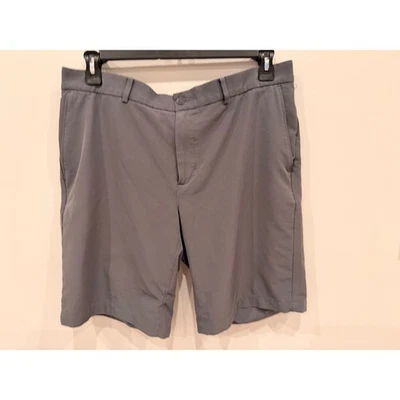 Pantalones Cortos Nike Golf Dri-Fit Calce Estándar Gris Para Hombre Talla 38 Rendimiento Ligero Foto 1 de 4