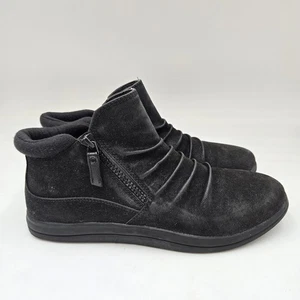 Clarks Cloudsteppers Size 8 Comfort Slip-On Booties Breeze Scrunch Black Flat - Picture 1 of 7