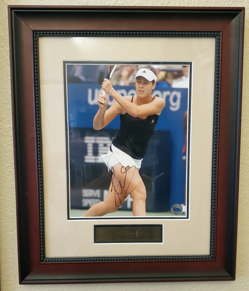 Подлинная фотография Аны Иванович в рамке с АВТОГРАФОМ Ace 14x17 - Изображение 1 из 1