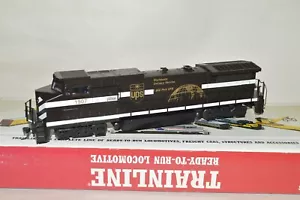HO scale Walthers UPS United Parcel Service GE -8-40B locomotive train - Picture 1 of 2