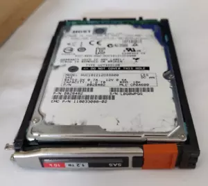 EMC 005050084 118033088-02 1.2TB 10K SAS 6Gbps 2.5" Hard Disk Drive with Tray - Picture 1 of 2