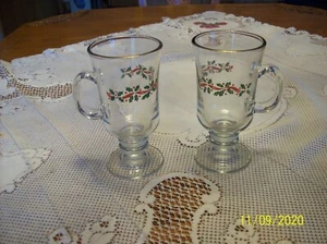 Libbey Vintage Christmas Holly Berry Hot Chocolate Footed Handled 2 Glass Mugs - Picture 1 of 8