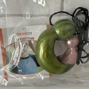 Chewigem Sensory Nurture Pendant Chewlery Autism Wearable Fidget Chewable NEW - Picture 1 of 10