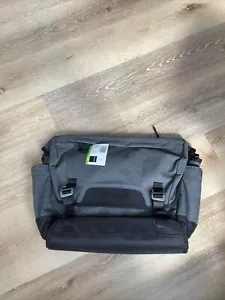 Acme Made San Francisco - Divisadero Messenger - Grey - AM21421 - Picture 1 of 7
