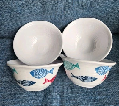 Cynthia Rowley Pez Azul Rojo Verde MELAMINA 6 pulgadas Juego de 4 cuencos excelente estado Foto 1 de 4