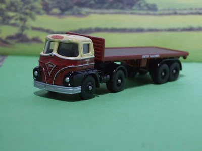 Lledo  1:76 Scale British Railways Foden S21 with flatbed trailer - Image 1 of 4