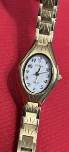 Elgin Women's Watch Diamond Oval Dial Gold Tone Mother Of Pearl Japan Mvt EG9759 - Picture 1 of 13
