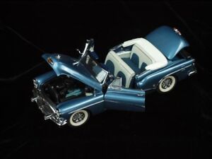 Danbury Mint, 1953 Buick Skylark Convertible, Die Cast Metal Car Models.