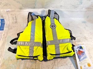 Mustang MV1254 T3 High Visibility Industrial Mesh Flotation Vest (Size L/XL) - Picture 1 of 3