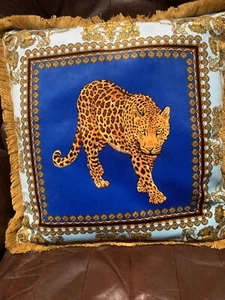 Designer cushion - Picture 1 of 8