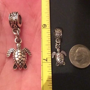 MEERESSCHILDKRÖTE CHARM & ARMBAND PERLE. Beschichtet für kein Anlaufen - Bild 1 von 5