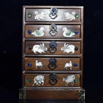 Gabinete chino de cinco cubos con incrustaciones de palo de rosa natural tallado a mano 25901 Foto 1 de 4