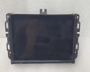 Equipo de audio radio pantalla y receptor pantalla de 8,4" compatible con 20 CHEROKEE 1006406 - Imagen 1 de 15