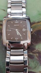 Mens DKNY NY1093 Solid S. Steel Tank Style Quartz Watch with Date.  New battery
