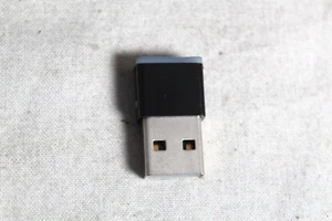 Plantronics BT800 Bluetooth USB Dongle Adapter - Foto 1 di 5