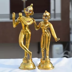 Estatua de Radha Krishna de latón puro sólido Radhakrishna pose de pie estatua de 8,5 pulgadas - Imagen 1 de 10