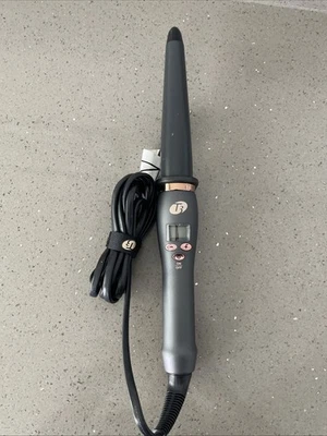 T3 Micro SinglePass Whirl Styling Wand 1.25" Curling Iron Model 73581 TESTED - Image 1 of 4