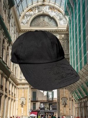 Burberry Ekd Embroidered Hat - Photo 1/4