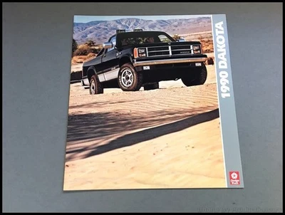 1990 Dodge Dakota Truck and Convertible 18-page Original Sales Brochure Catalog Foto 1 de 4