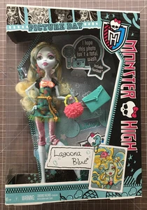 Monster High Picture Day Lagoona Blue Puppe Mattel 2012 #Y7698 - Neu in OVP - Bild 1 von 7