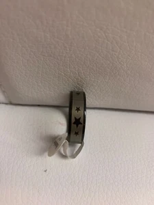 Traumhaft schöner Ring Grau Größe 21 neu (Sterne) Edelstahl - Bild 1 von 1