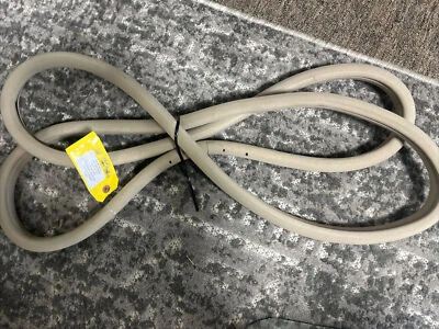 Mercedes Benz C350 2009 puerta delantera derecha sello de resistencia en carrocería R59 Foto 1 de 3