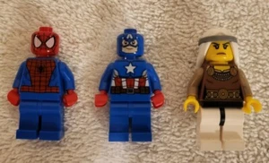 LEGO • Minifigure Lot of 3 Misc Figures - Picture 1 of 1