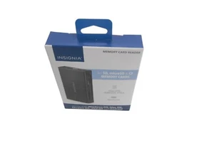 Insignia- USB-C to SD, microSD and CompactFlash Memory Card Reader - Black - Picture 1 of 2