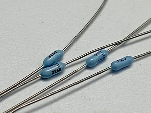 4pcs - RN50C 158K  1% Mil Resistor - Picture 1 of 3