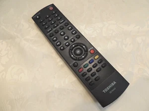 Toshiba SE-R0402 OEM Original Reproductor de DVD Control Remoto Probado viene con baterías - Imagen 1 de 2