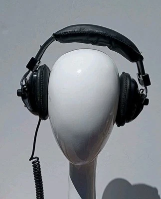 Labtec LT20 复古立体声耳机 - 挂耳式专业测试工作  — 第 1/4 张图片