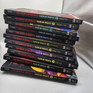 Five Nights at Freddy's Fazbear Frights Scholastic Books 1-11 Paperback 2020 - Imagen 1 de 4