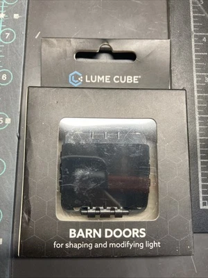 Lume Cube Barn Doors - Image 1 of 4