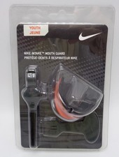 Nike Jeunes Apport Protège-dent Noir/Orange/Blanc Jeunes