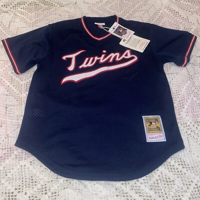 Mitchell & Ness Minnesota Twins Kirby Puckett 1985 Jersey Mens Size Medium - Image 1 of 4