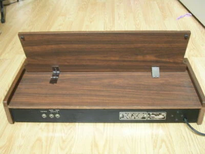 Roland Rhythm 77 TR-77 Drum Machine Foto 1 de 4