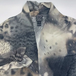 Tunica Clara Sun Woo orlo morso di squalo stampa animalier taglia grande polsi increspati artistica - Foto 1 di 8