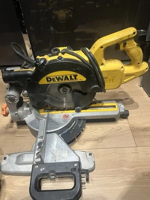 DEWALT DWS774 110V 216mm Sliding Mitre Saw Chop - Image 1 of 3
