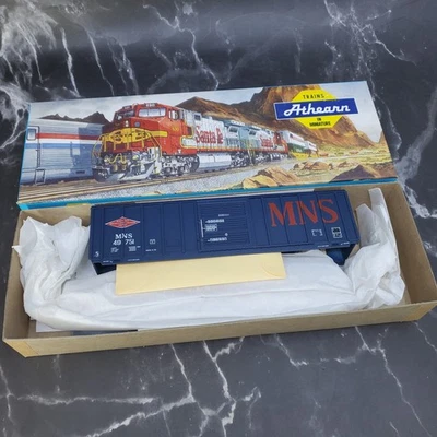 Athearn - HO Scale - 5819 - MNS - 50' PS 5344 Box Car - Unassembled - Image 1 of 4