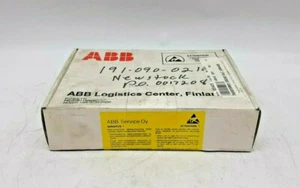 ABB 10023254 NEFT3 REV. Transformador de falla de tierra B - caja sellada - Imagen 1 de 3