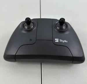 Skydio SKYJS300NA USB-C Drone Controller for Skydio 2 / Skydio 2+ - Picture 1 of 5