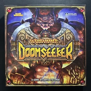 CIB Doomseeker Ninja Division 2018 Fantasy Gioco di Carte Combat Warhammer - Foto 1 di 2