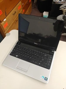 890 - DELL Inspiron 1440 - FOR PARTS / AS-IS - Picture 1 of 5