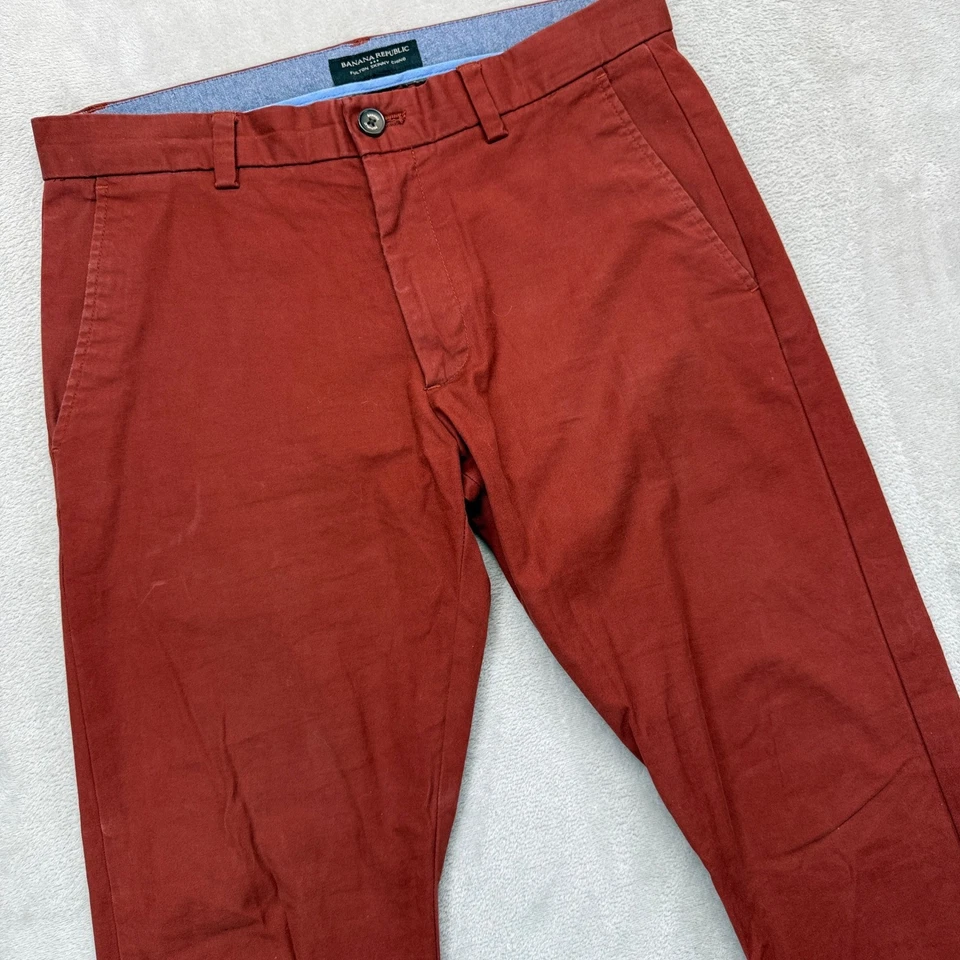 Calça Banana Republic Masculina 34x30 (34x28) Vermelha Fulton Skinny Chino Reta Preppy - Imagem 1 de 4